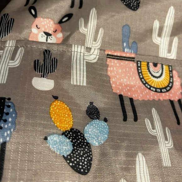 LLAMA AND CACTUS LUNCHBOX - Picture 4 of 4